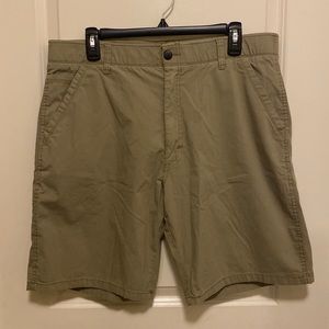 Wrangler tan cargo shorts Sz 36
